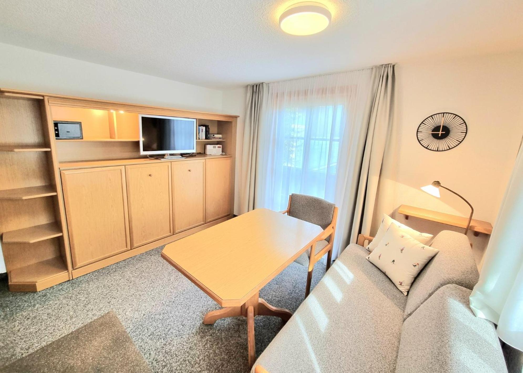 Das Bergfried - Urlaub Zentral Und Ruhig! Apartamento Riezlern Exterior foto