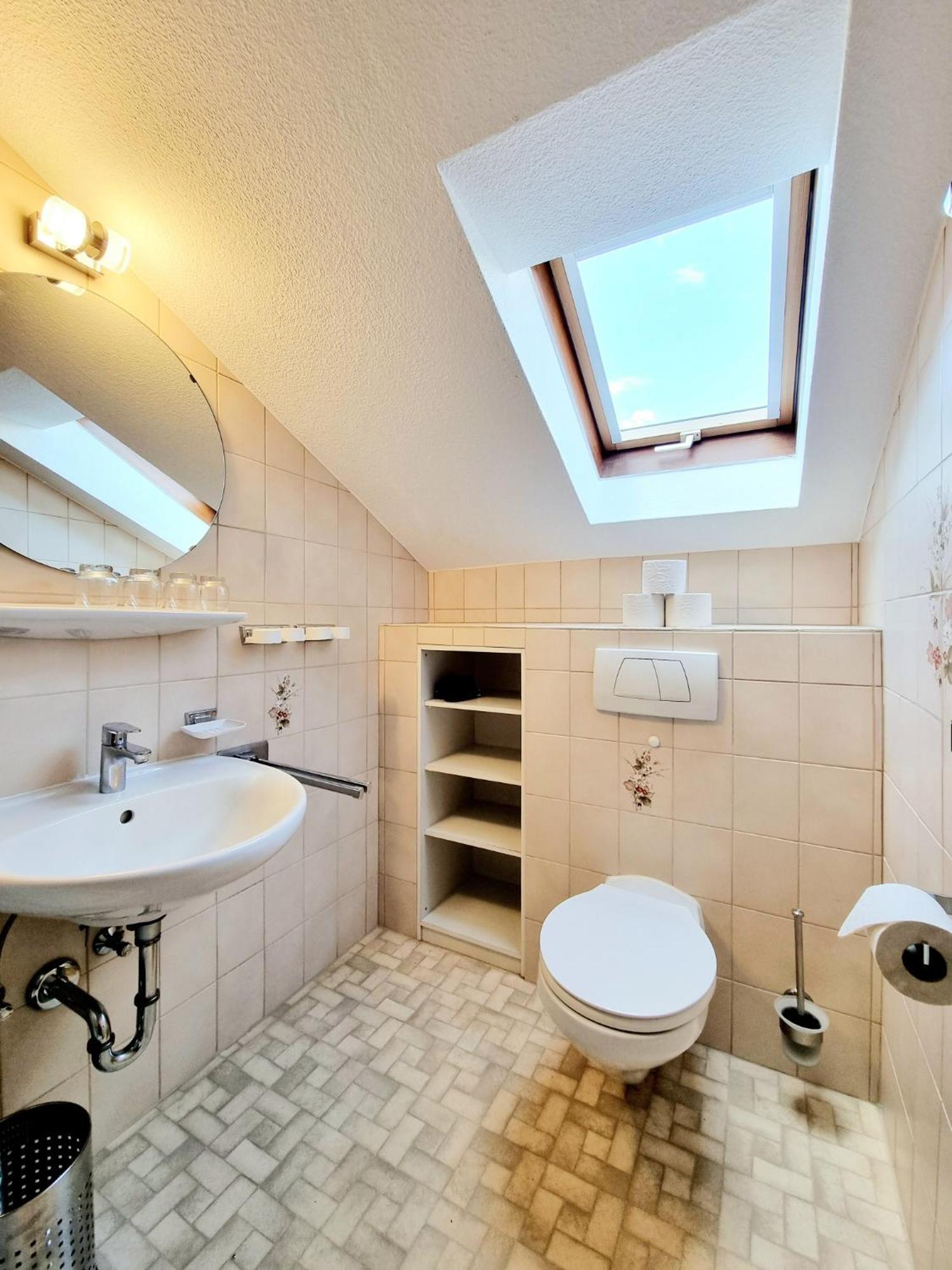 Das Bergfried - Urlaub Zentral Und Ruhig! Apartamento Riezlern Quarto foto